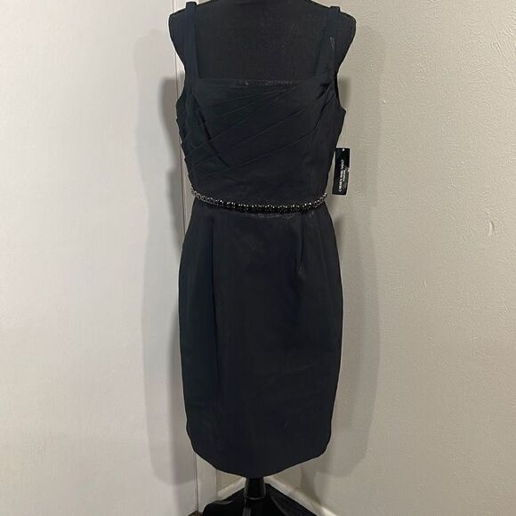Carmen Marc Valvo Formal, Sleeveless Dress Size 12 - Picture 1 of 12